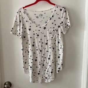 Cute Hollister white shirt with black stars!